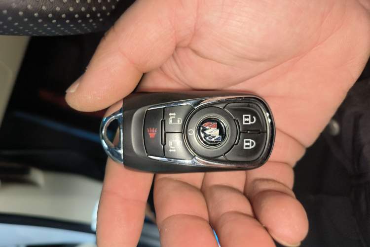 Used Buick GL8 2023 ES Lu Zun Deluxe Model
