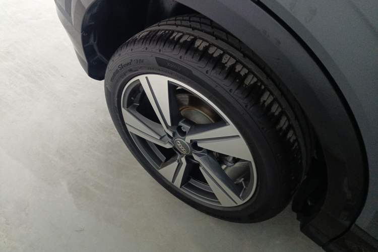 Used Audi Q2L 2020 35 TFSI Fashion Dynamic Model