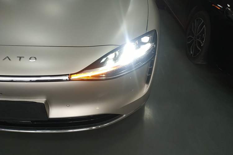 Used Hima Stelato S9 2024 All-Electric Ultra Four-Wheel-Drive Flagship Edition
