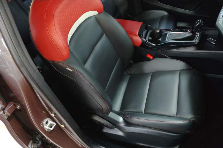 Used MG 5 2022 180 DVVT CVT Youth Luxury Edition