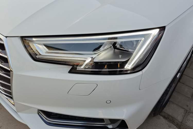 Used Audi A4L 2019 40 TFSI Ambition China VI