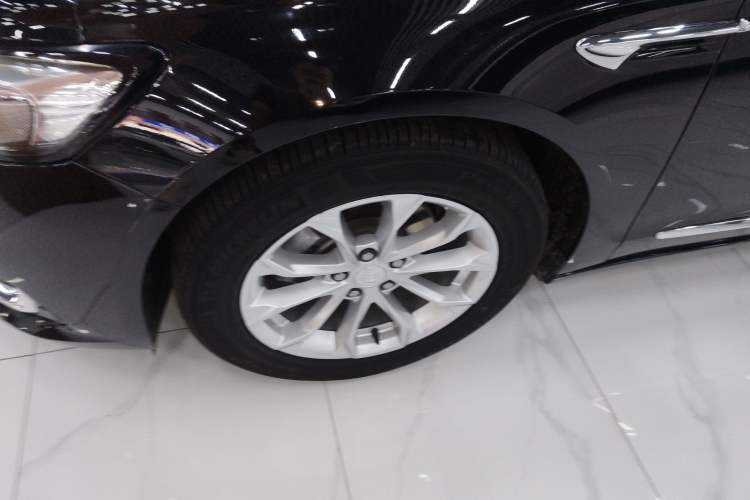 Used Buick LaCrosse 2022 552T Luxury Version
