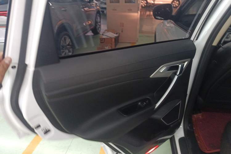 Used Geely Auto Emgrand X7 Sport 2018 1.8TD Automatic Two-Wheel Drive Zhiya Model