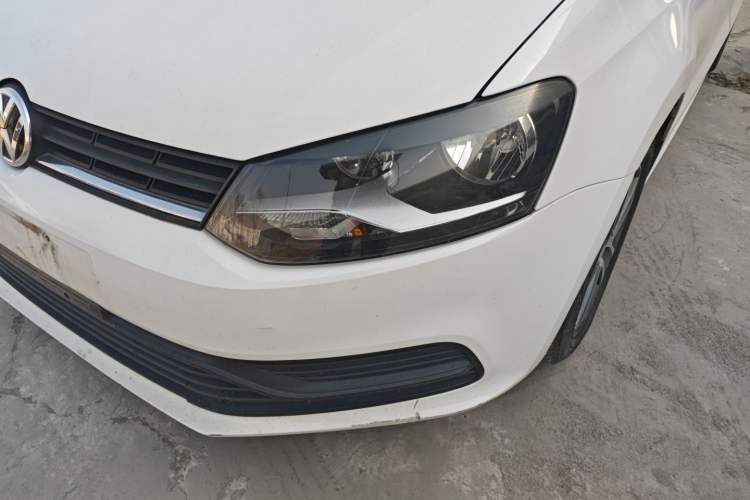 Used Volkswagen Polo 2016 1.4L Manual Fashion Model
