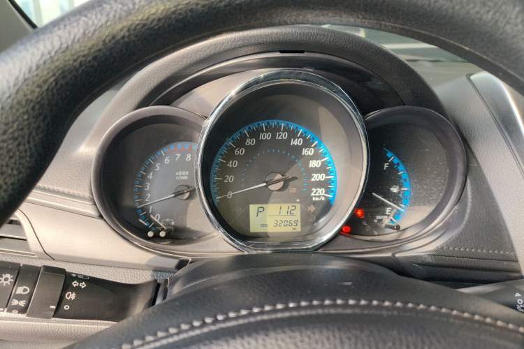 Used Toyota YARiS L 2016 Revised 1.5E CVT Charming Edition
