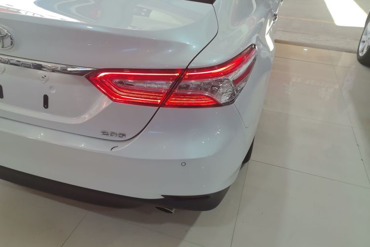 Used Toyota Camry 2021 2.0G Luxury Edition