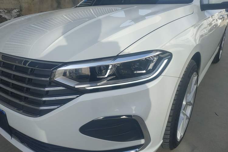 Used Volkswagen Lavida 2024 1.5L Automatic 5 Million Edition
