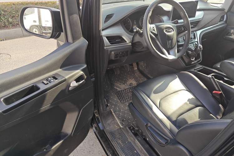 Used  M3 2023 PLUS 1.5T 7/8-seater Smart Connectivity Version