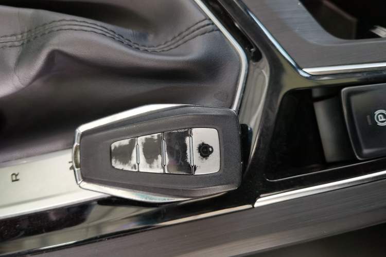 Used Geely Auto Emgrand S 2022 1.4T CVT Crossover Player Edition
