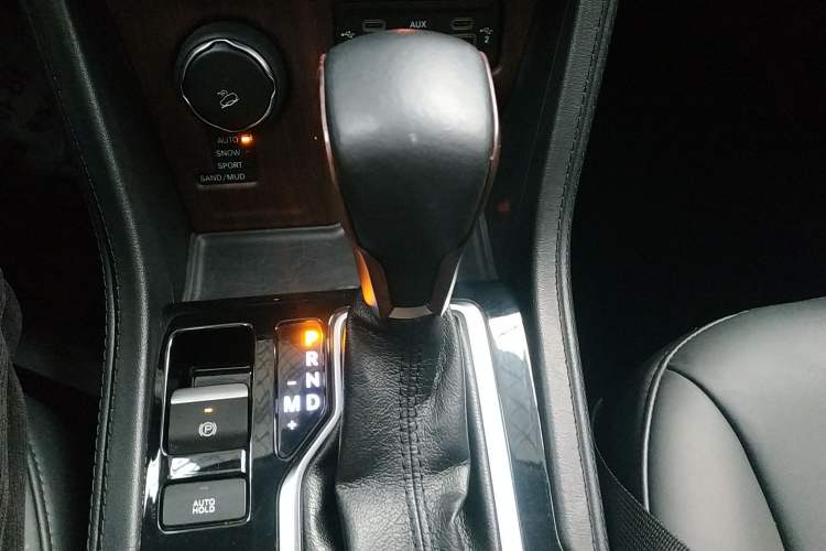 Used  Grand Commander 2018 2.0T Four-Wheel Drive Prestige Edition China V
