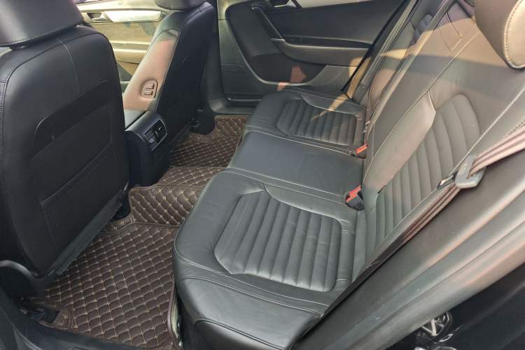 Used Volkswagen Magotan 2015 1.8TSI Advanced Model