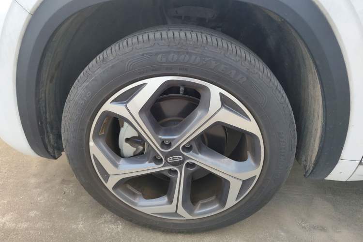 Used Geely Auto Monjaro L 2024 2.0TD High-Power Automatic Two-Wheel Drive Yunqi Version
