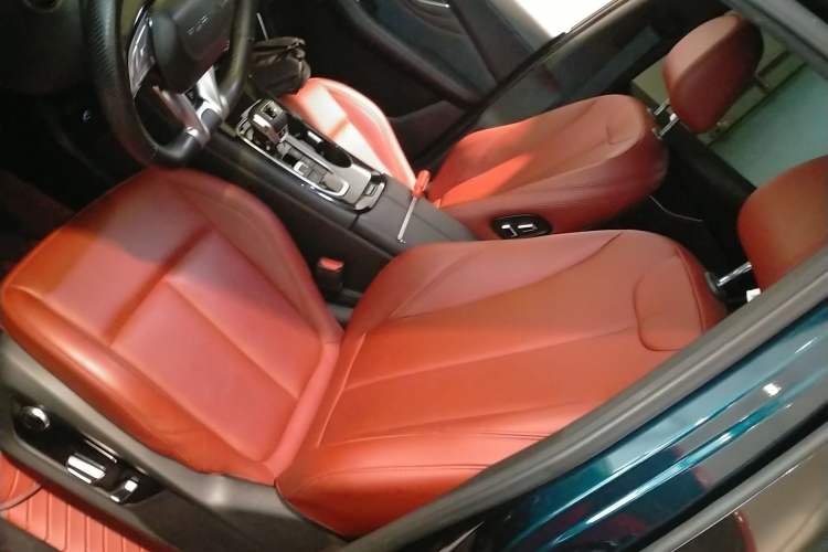 Used FORTHING T5 EVO 2021 1.5TD DCT Starry Edition
