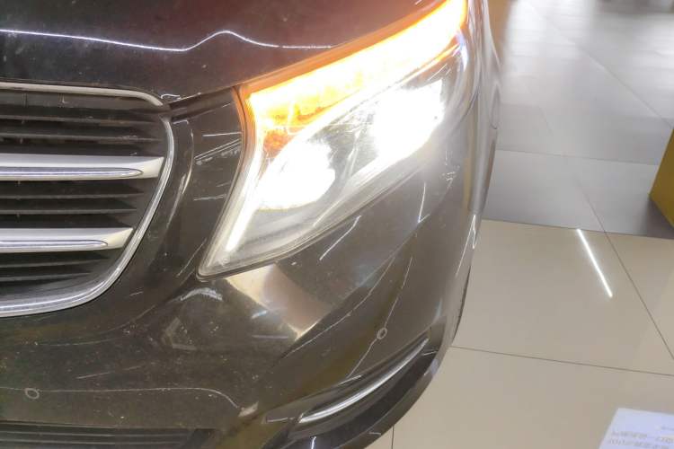 Used Mercedes-Benz V-Class 2018 V 260 Prestige Edition China VI