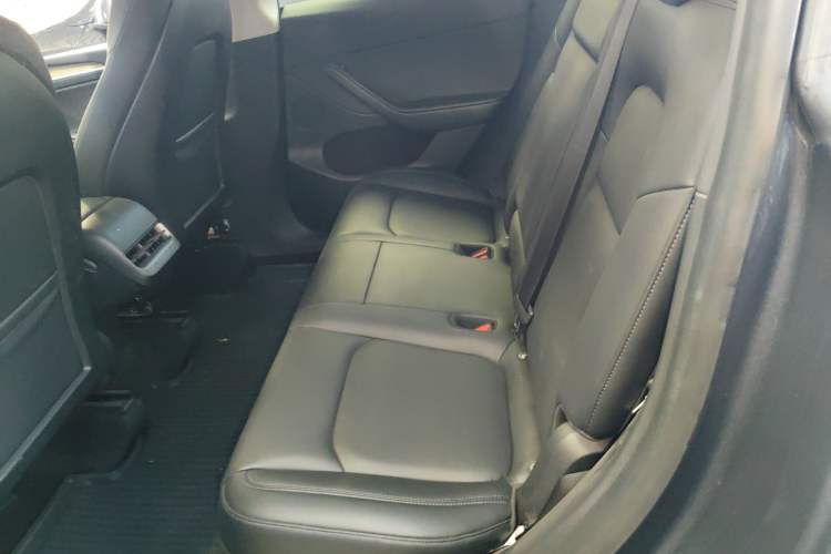 Used Tesla Model Y 2022 Performance High-Performance All-Wheel-Drive Version
