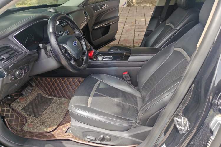 Used Ford Taurus 2015 EcoBoost 245 Luxury Model
