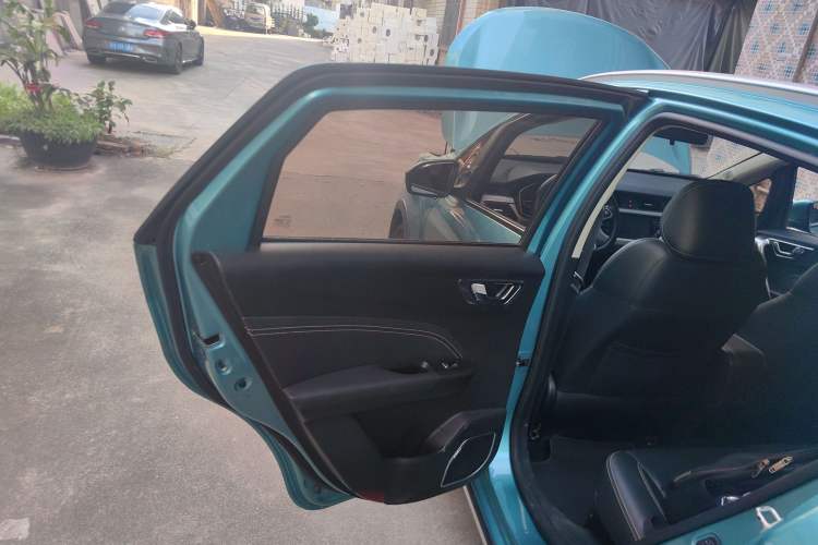 Used Geely Auto Vision X3 2019 Upgraded Model 1.5L CVT Prestige Version
