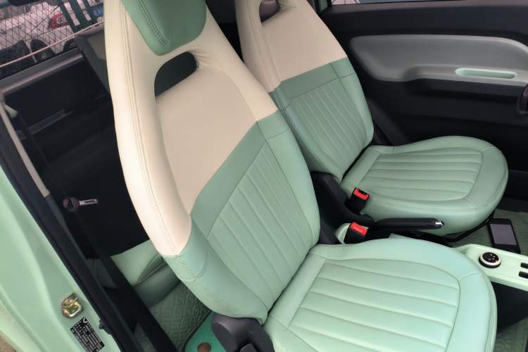 Used Wuling Hongguang MINIEV 2022 Macaron Premium Model – Lithium Iron Phosphate