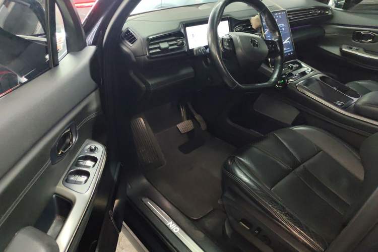 Used Nio ES8 2020 415 km Range 7-Seater Version
