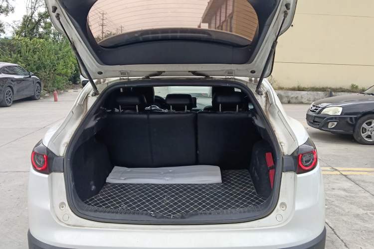 Used Mazda CX-4 2020 2.0L Automatic Two-Wheel Drive Blue Sky Dynamic Edition
