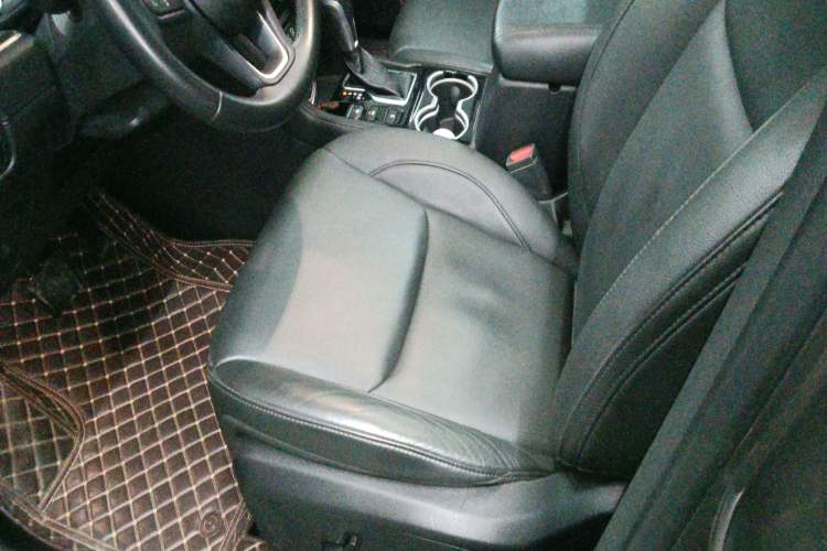 Used  Commander 2018 2.0T Two-Wheel Drive Enjoy Edition China V