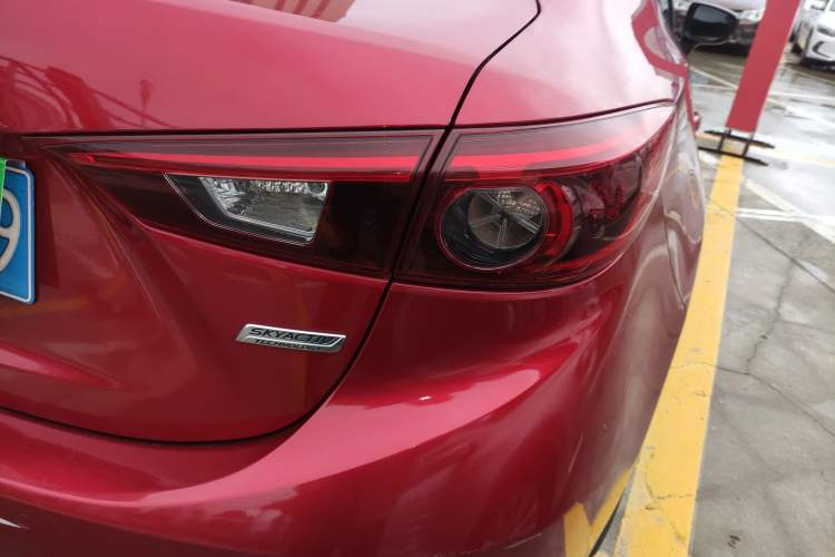 Used Mazda Mazda 3 Axela 2017 Sedan 1.5L Automatic Luxury Model Emission Standard China V