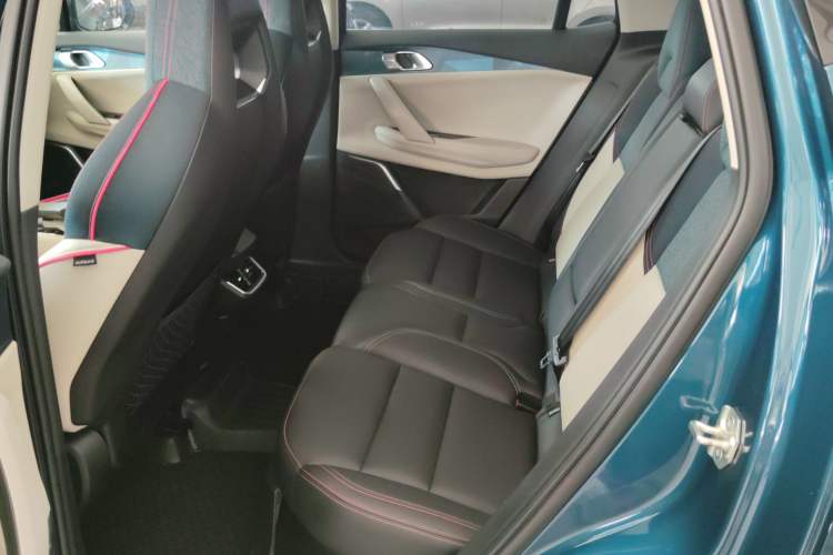 Used Lynk & Co 06 2020 1.5T YAO Halo
