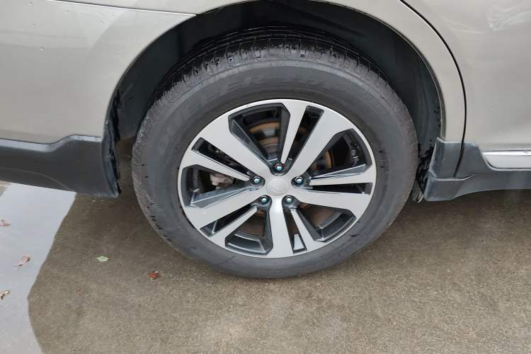 Used Subaru Outback 2019 2.5i Sport Navigation Edition with EyeSight

