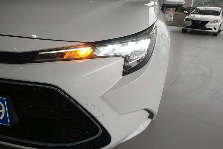 Used Toyota Levin 2021 185T CVT Luxury Edition
