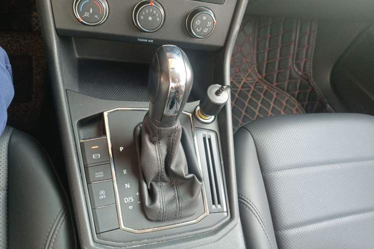 Used Volkswagen Lavida 2021 1.5L Automatic Comfort Edition