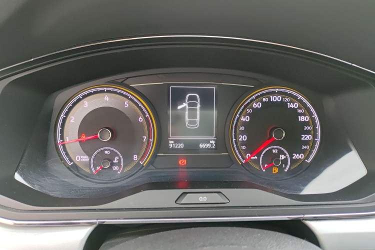 Used Volkswagen Lamando 2019 230TSI DSG Fashion Edition China VI
