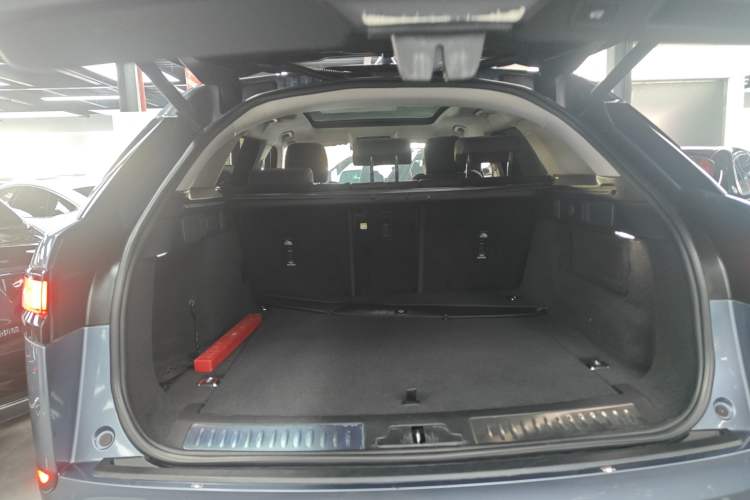 Used Land Rover Range Rover Velar 2021 P250 model