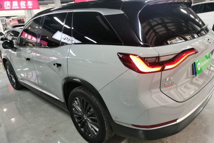 Used Nio ES8 2020 415 km Range 6-Seater Version
