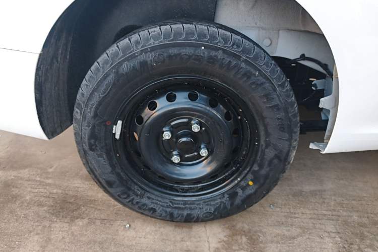 Used Wuling Hongguang New Energy 2024 All-Electric Model 300KM Standard Version