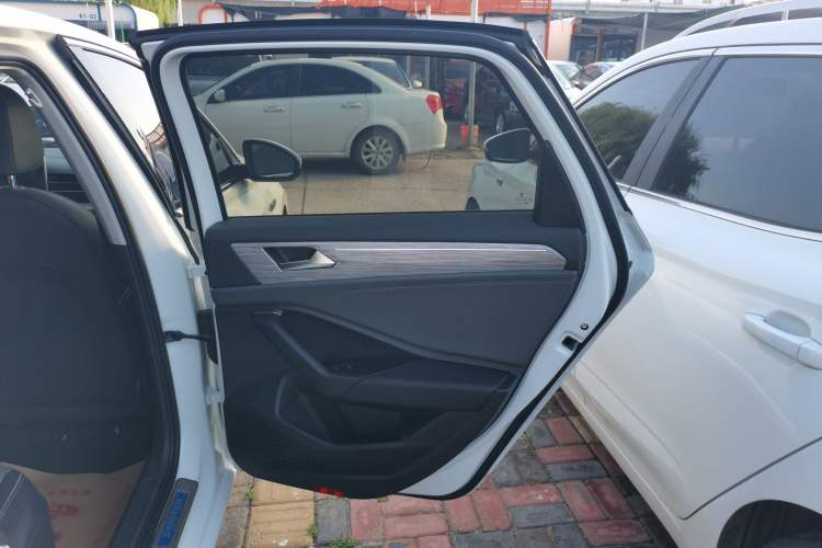 Used Volkswagen Sagitar 2023 300TSI DSG Excellence Edition
