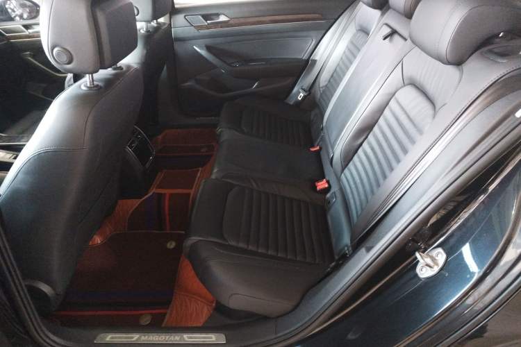 Used Volkswagen Magotan 2019 330TSI DSG Leading Model China VI Standard