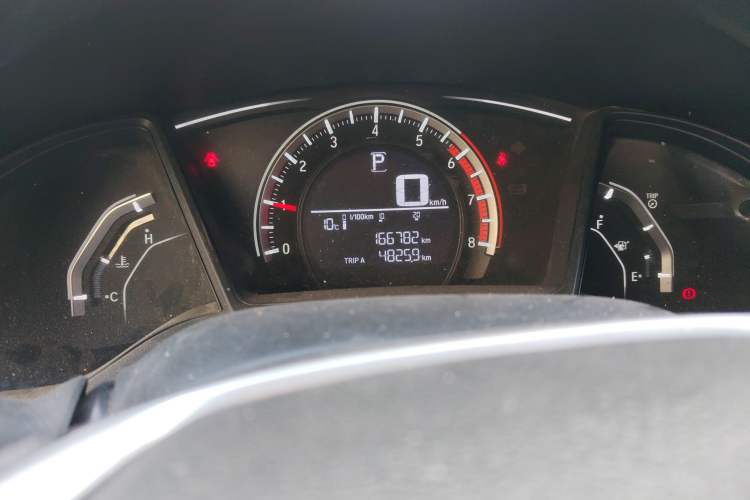 Used Honda Civic 2016 180TURBO CVT Comfort Version
