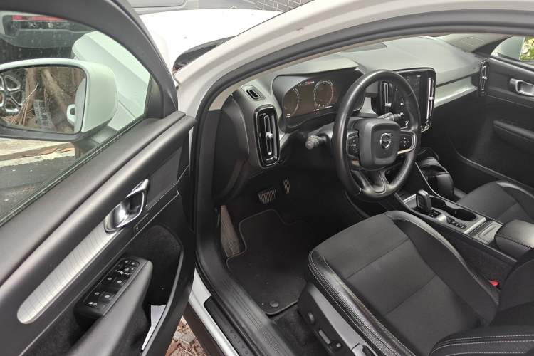 Used Volvo XC40 2020 T3 Smart & Stylish Edition
