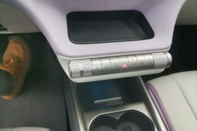 Used BYD Dolphin 2021 405 km Free Version
