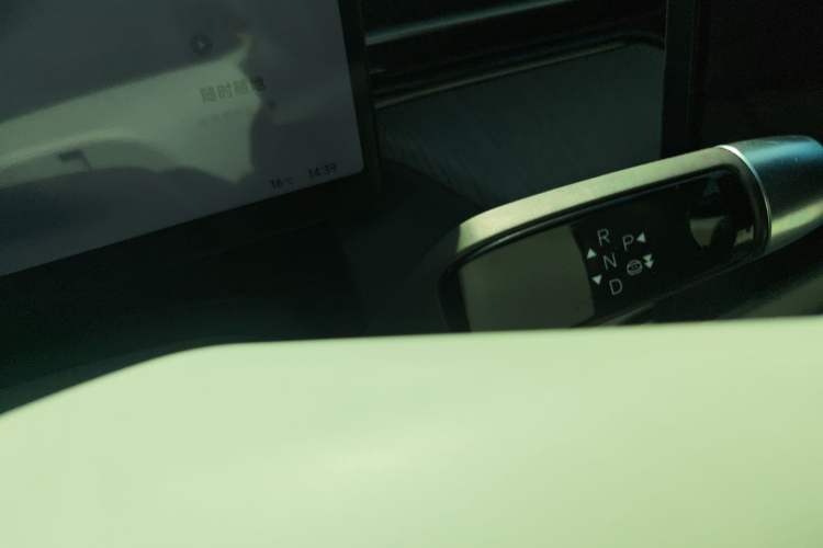 Used XPeng G6 2025 625 Long-Range Max Flagship Edition
