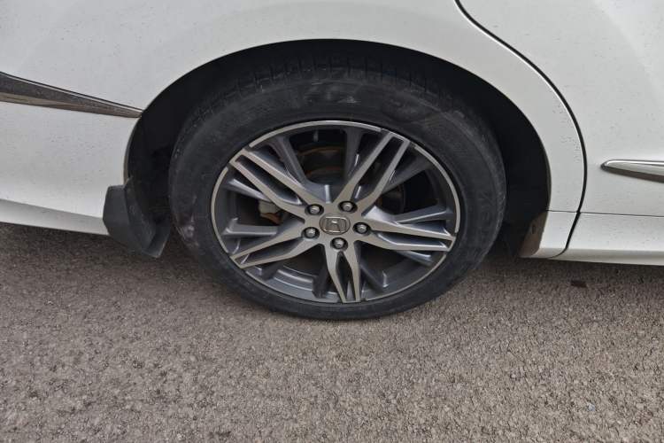 Used Honda Elysion 2019 2.0L Hybrid Luxury Edition
