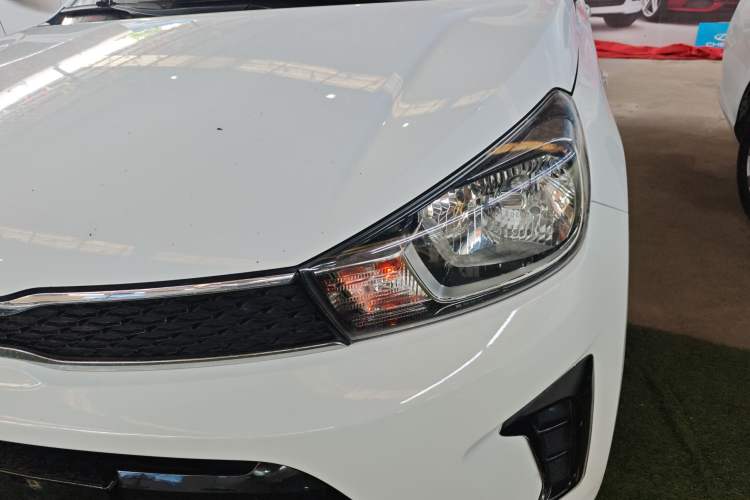 Used Kia Pegas 2017 1.4L Manual Fashion Edition Smart
