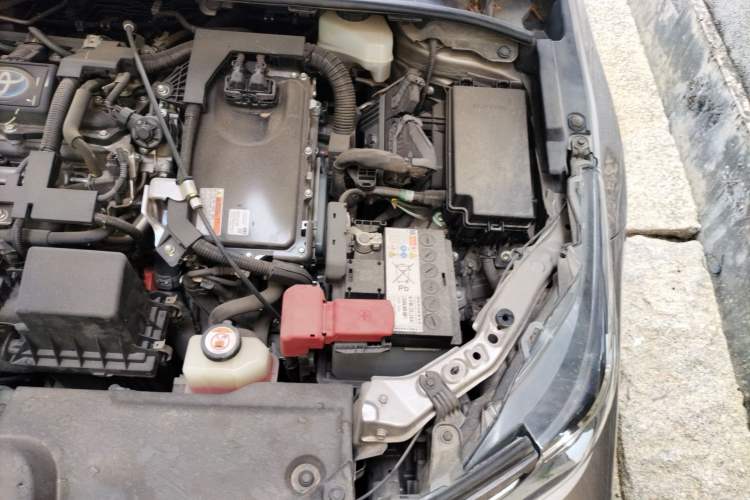 Used Toyota Corolla 2021 Dual-Motor 1.8L E-CVT Elite Edition
