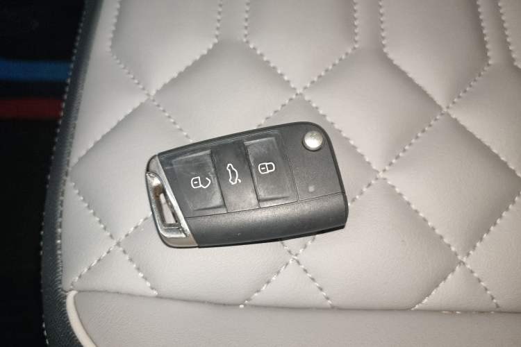 Used Volkswagen Tayron 2024 300TSI Two-Wheel-Drive Luxury Plus Advanced Version
