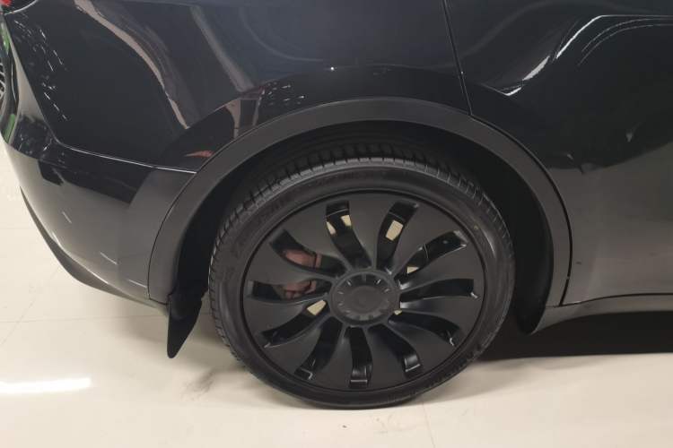 Used Tesla Model Y 2024 Rear-Wheel-Drive Version