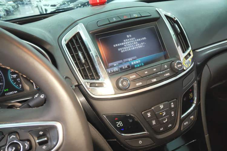 Used Buick Regal 2015 1.6T Elite Tech Model
