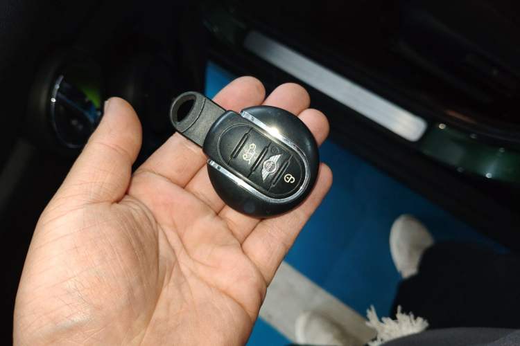 Used  MINI 2016 1.5T COOPER Five-Door Edition
