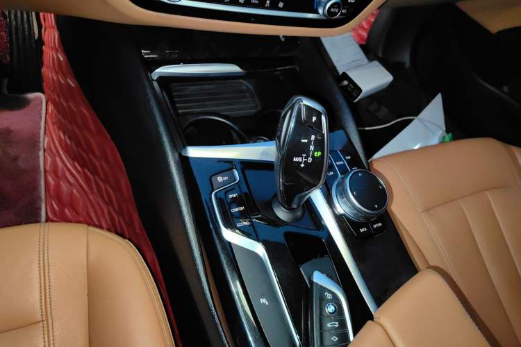 Used BMW 5 Series 2018 528Li Launch Special Edition
