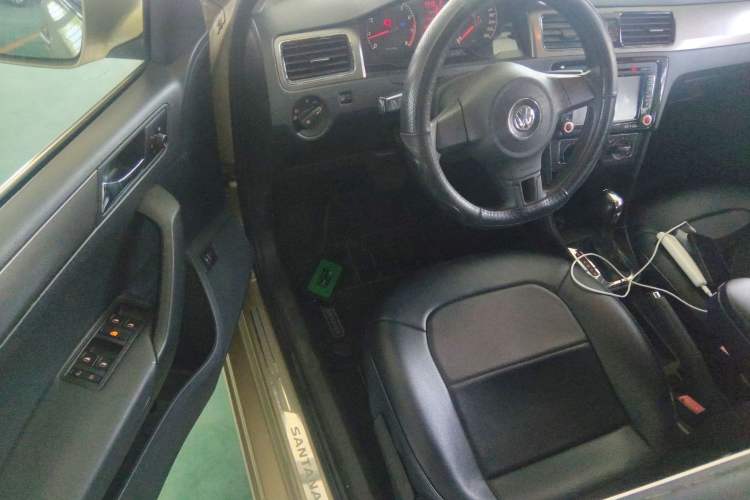 Used Volkswagen Santana 2013 1.6L Automatic Comfort Edition
