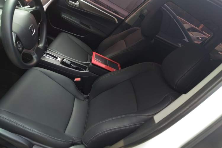 Used Honda Jade 2017 1.8L Automatic Classic Edition 5 seats
